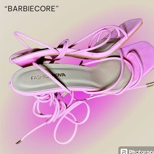 LIGHT PINK LACE UP FN HEELS 💘